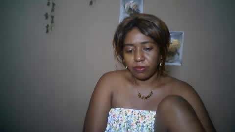 Snapshot of verronique1511 chatting on April 2026 10:26:02 PM verronique1511 online show from April 2026 10:26:02 PM
