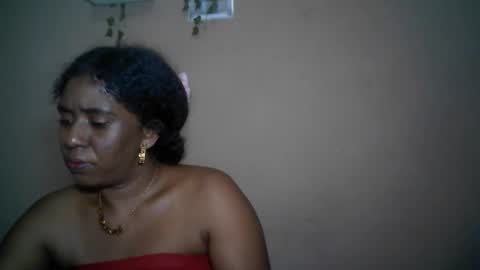 Snapshot of verronique1511 chatting on May 2026 05:07:01 PM verronique1511 online show from May 2026 05:07:01 PM