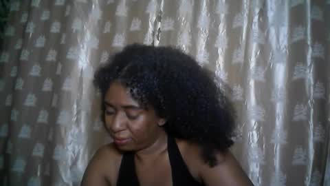 Snapshot of verronique1511 chatting on May 2026 12:39:01 AM verronique1511 online show from May 2026 12:39:01 AM