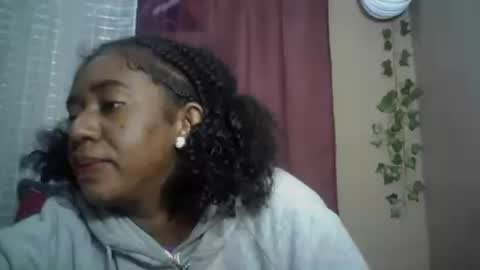 Snapshot of verronique1511 chatting on July 2026 05:53:02 AM verronique1511 online show from July 2026 05:53:02 AM