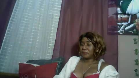 Snapshot of verronique1511 chatting on July 2026 04:07:01 AM verronique1511 online show from July 2026 04:07:01 AM