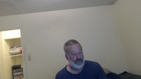 Snapshot of veryveryhairmanindenver chatting on December 2024 12:56:02 AM hairy man online show from December 2024 12:56:02 AM