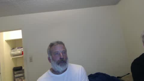 Snapshot of veryveryhairmanindenver chatting on December 2024 01:39:01 AM hairy man online show from December 2024 01:39:01 AM