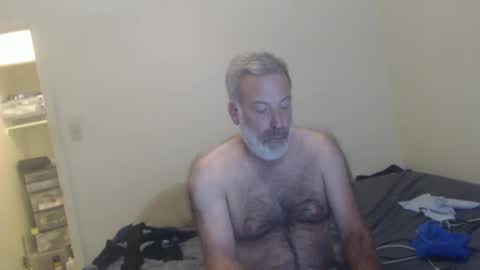 Snapshot of veryveryhairmanindenver chatting on December 2024 12:48:02 AM hairy man online show from December 2024 12:48:02 AM