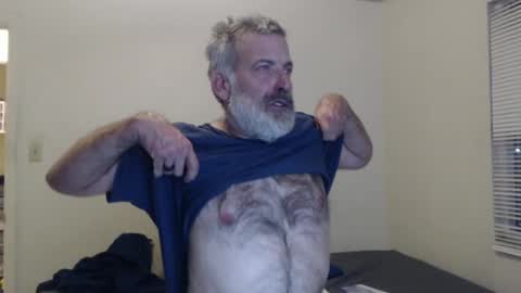 Snapshot of veryveryhairmanindenver chatting on December 2024 01:00:02 AM hairy man online show from December 2024 01:00:02 AM