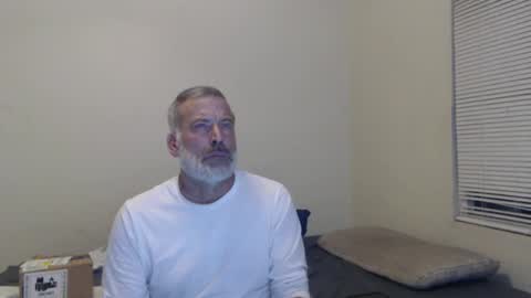 Snapshot of veryveryhairmanindenver chatting on January 2025 12:55:02 AM hairy man online show from January 2025 12:55:02 AM