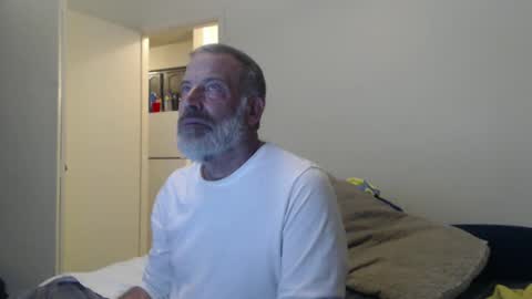 Snapshot of veryveryhairmanindenver chatting on January 2025 12:55:02 AM hairy man online show from January 2025 12:55:02 AM