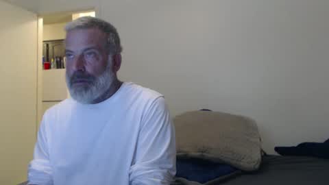 Snapshot of veryveryhairmanindenver chatting on January 2025 12:57:02 AM hairy man online show from January 2025 12:57:02 AM