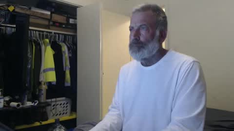 Snapshot of veryveryhairmanindenver chatting on January 2025 01:11:02 AM hairy man online show from January 2025 01:11:02 AM