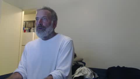 Snapshot of veryveryhairmanindenver chatting on February 2025 12:52:02 AM hairy man online show from February 2025 12:52:02 AM