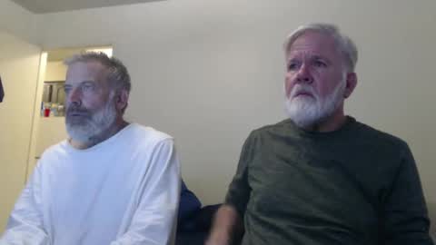 Snapshot of veryveryhairmanindenver chatting on February 2025 12:54:01 AM hairy man online show from February 2025 12:54:01 AM