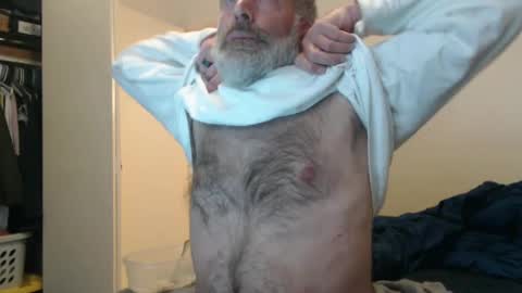 Snapshot of veryveryhairmanindenver chatting on February 2025 01:00:01 AM hairy man online show from February 2025 01:00:01 AM