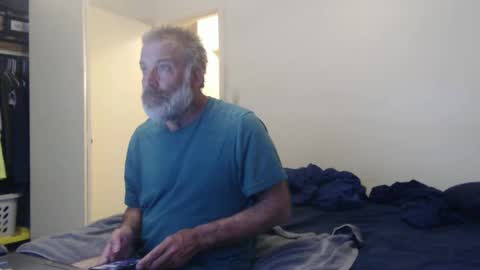 Snapshot of veryveryhairmanindenver chatting on February 2025 01:02:02 AM hairy man online show from February 2025 01:02:02 AM
