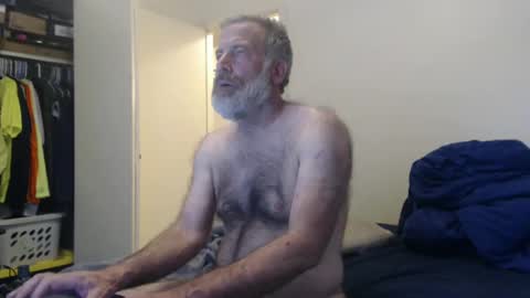 Snapshot of veryveryhairmanindenver chatting on February 2025 12:58:01 AM hairy man online show from February 2025 12:58:01 AM