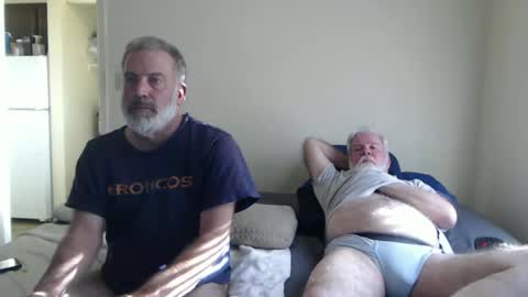 Snapshot of veryveryhairmanindenver chatting on March 2025 12:07:01 AM hairy man online show from March 2025 12:07:01 AM