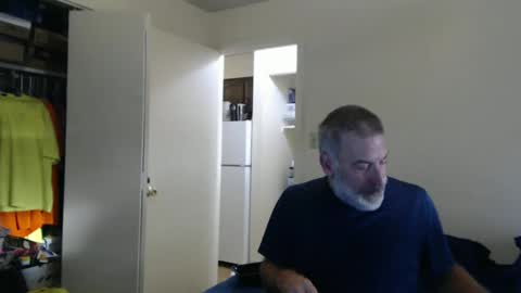 Snapshot of veryveryhairmanindenver chatting on September 2025 12:10:02 AM hairy man online show from September 2025 12:10:02 AM