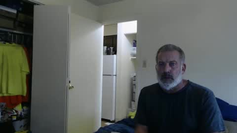 Snapshot of veryveryhairmanindenver chatting on September 2025 11:49:02 PM hairy man online show from September 2025 11:49:02 PM