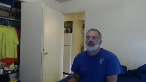 Snapshot of veryveryhairmanindenver chatting on September 2025 12:00:02 AM hairy man online show from September 2025 12:00:02 AM
