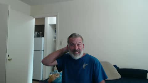 Snapshot of veryveryhairmanindenver chatting on September 2025 09:47:02 PM hairy man online show from September 2025 09:47:02 PM