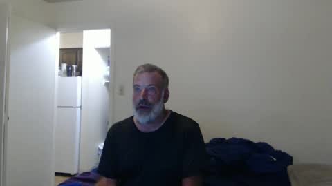 Snapshot of veryveryhairmanindenver chatting on October 2025 11:46:02 PM hairy man online show from October 2025 11:46:02 PM