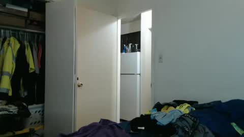 Snapshot of veryveryhairmanindenver chatting on October 2025 11:59:02 PM hairy man online show from October 2025 11:59:02 PM