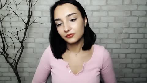 Ana online show from January 2025 04:24:01 PM