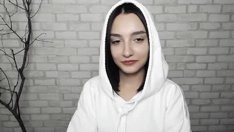 Ana online show from February 2025 11:43:02 AM