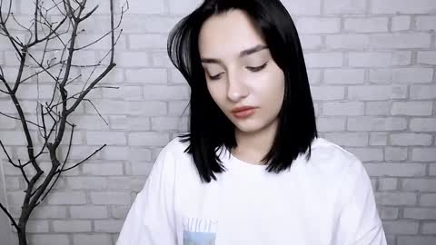 Ana online show from March 2025 02:29:02 PM