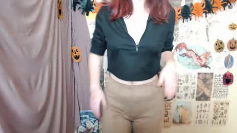 veryveryvery_shy online show from October 2025 05:16:02 AM