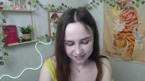 veryveryvery_shy online show from April 2026 05:50:02 PM