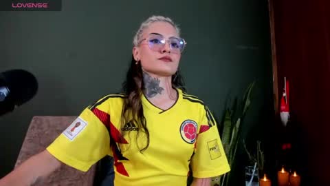 natalia gomez online show from June 2026 10:03:02 PM