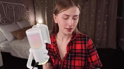 Celeste online show from November 2025 05:41:02 AM