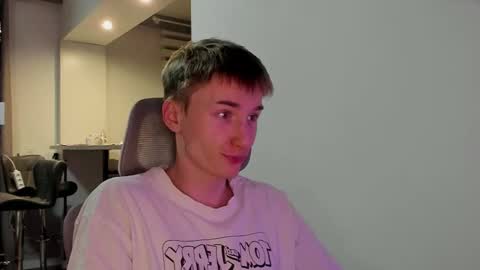 Snapshot of vibemygirl chatting on February 2026 12:43:02 PM vibemygirl online show from February 2026 12:43:02 PM