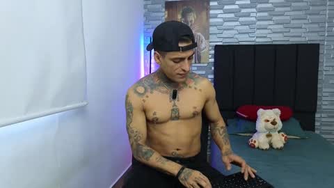 Victor cardenas online show from January 2025 10:35:01 PM