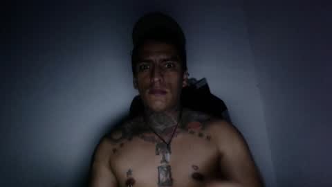 Victor cardenas online show from November 2025 06:46:02 AM