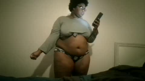 Snapshot of vickiryder56 chatting on June 2026 02:58:02 AM vickiryder56 online show from June 2026 02:58:02 AM