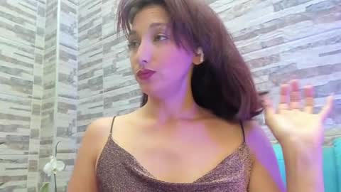 Snapshot of vicky__skinny_ chatting on March 2025 03:12:02 PM Vicky online show from March 2025 03:12:02 PM