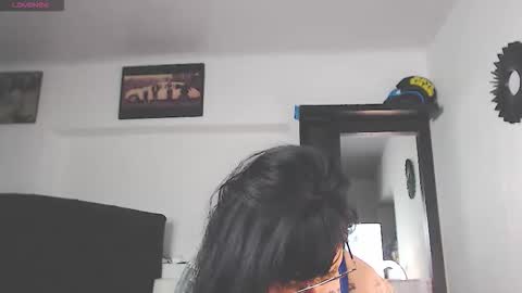 Vicky  online show from February 2026 11:09:01 AM