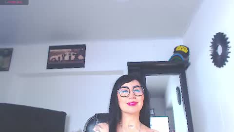 Vicky  online show from June 2026 11:11:02 AM