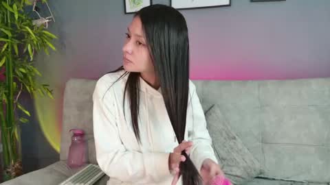 Snapshot of vicky_kittyy chatting on May 2026 12:46:02 PM Amy online show from May 2026 12:46:02 PM