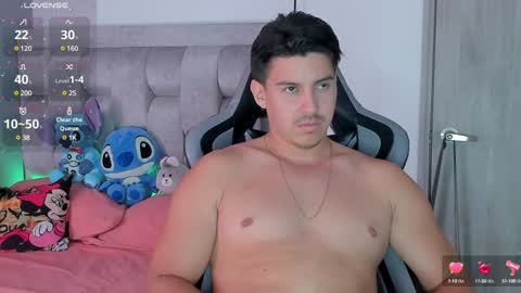 Snapshot of victor_vixen chatting on January 2025 09:54:01 PM victor online show from January 2025 09:54:01 PM