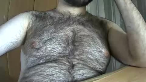 VictorHume online show from October 2025 11:42:02 PM