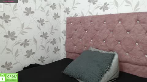 Victoria  online show from December 2024 02:56:02 AM