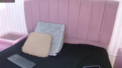 Victoria  online show from March 2025 05:31:02 AM