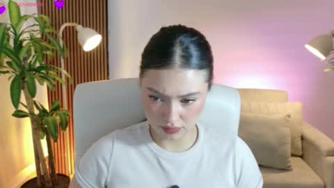 victoria online show from April 2026 02:33:01 PM