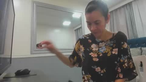 Snapshot of victoria__grey_ chatting on April 2026 07:26:02 PM Victoria grey online show from April 2026 07:26:02 PM