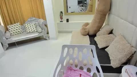 Snapshot of victoria__grey_ chatting on April 2026 08:13:02 PM Victoria grey online show from April 2026 08:13:02 PM