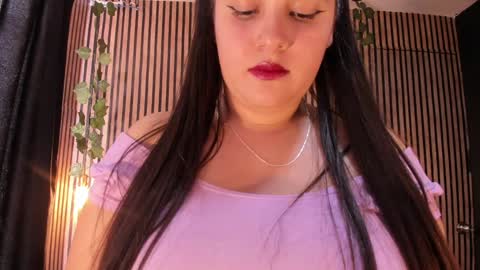victorira online show from January 2025 07:55:01 PM