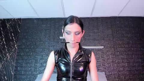Victoria online show from September 2025 11:21:01 PM