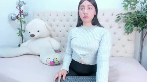Snapshot of victoria_colemann chatting on April 2026 07:37:01 PM Victoria online show from April 2026 07:37:01 PM